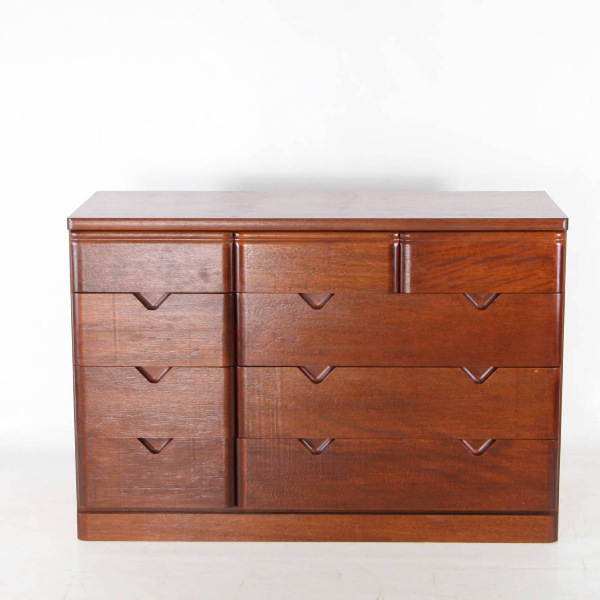 Japanese commode