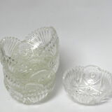 6 cups in chiseled glass