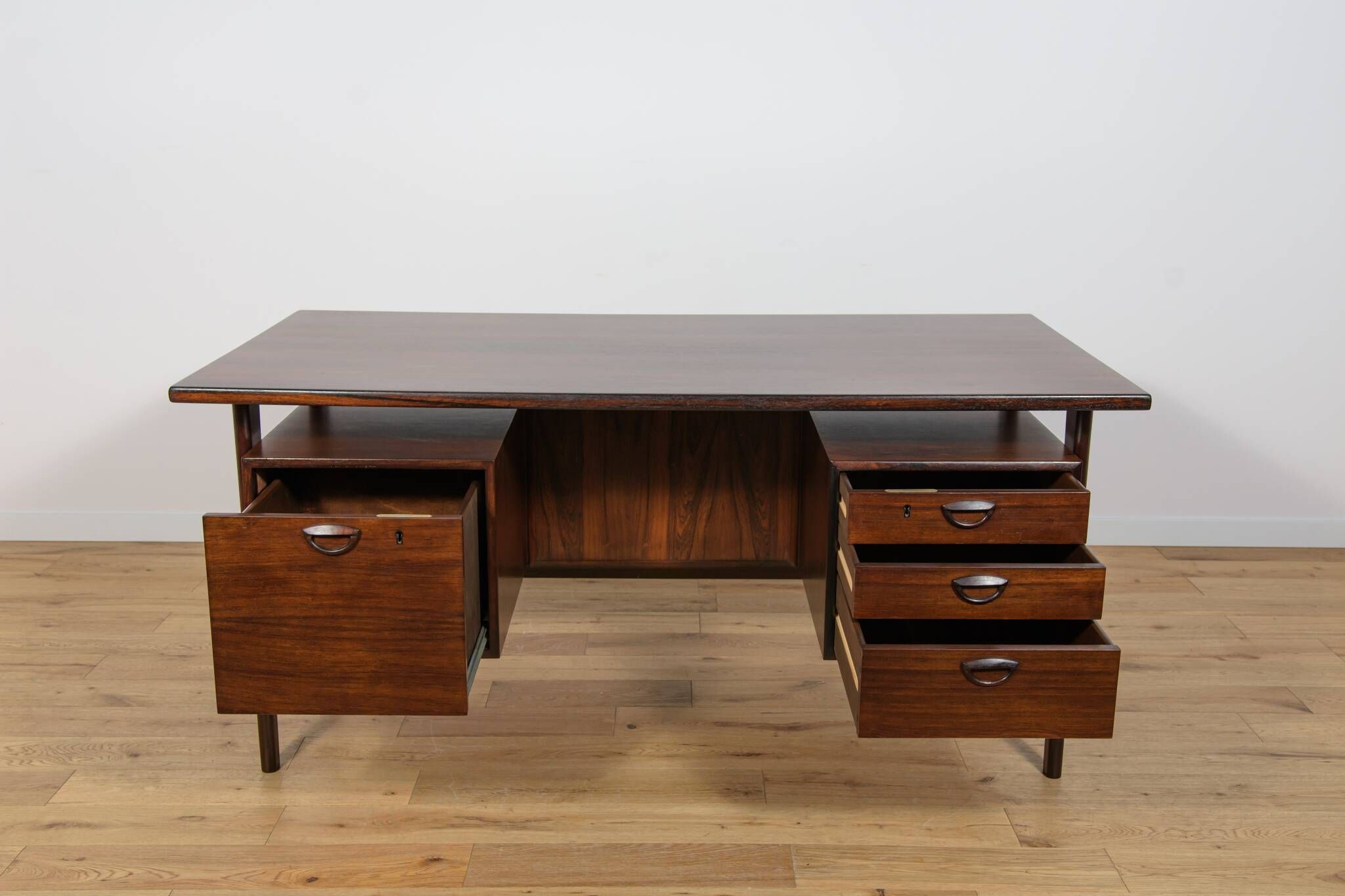 Mid-Century Freestanding Rosewood Desk by Kai Kristiansen for Feldballes Møbelfabrik, 1960s