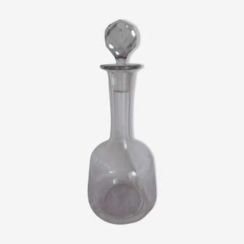 Green with plug in crystal carafe