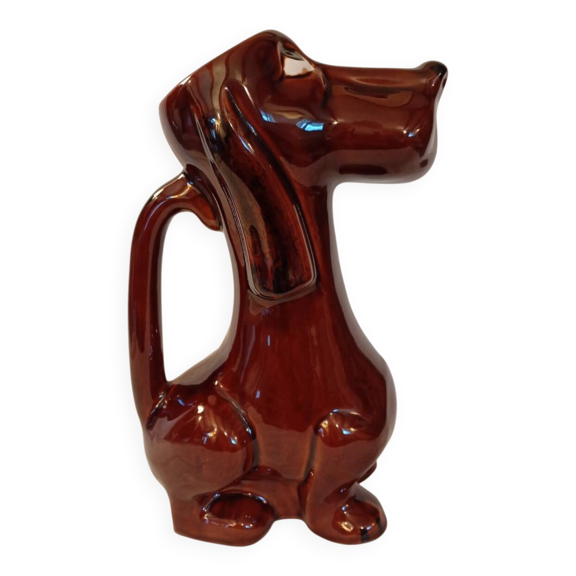 Dog pitcher