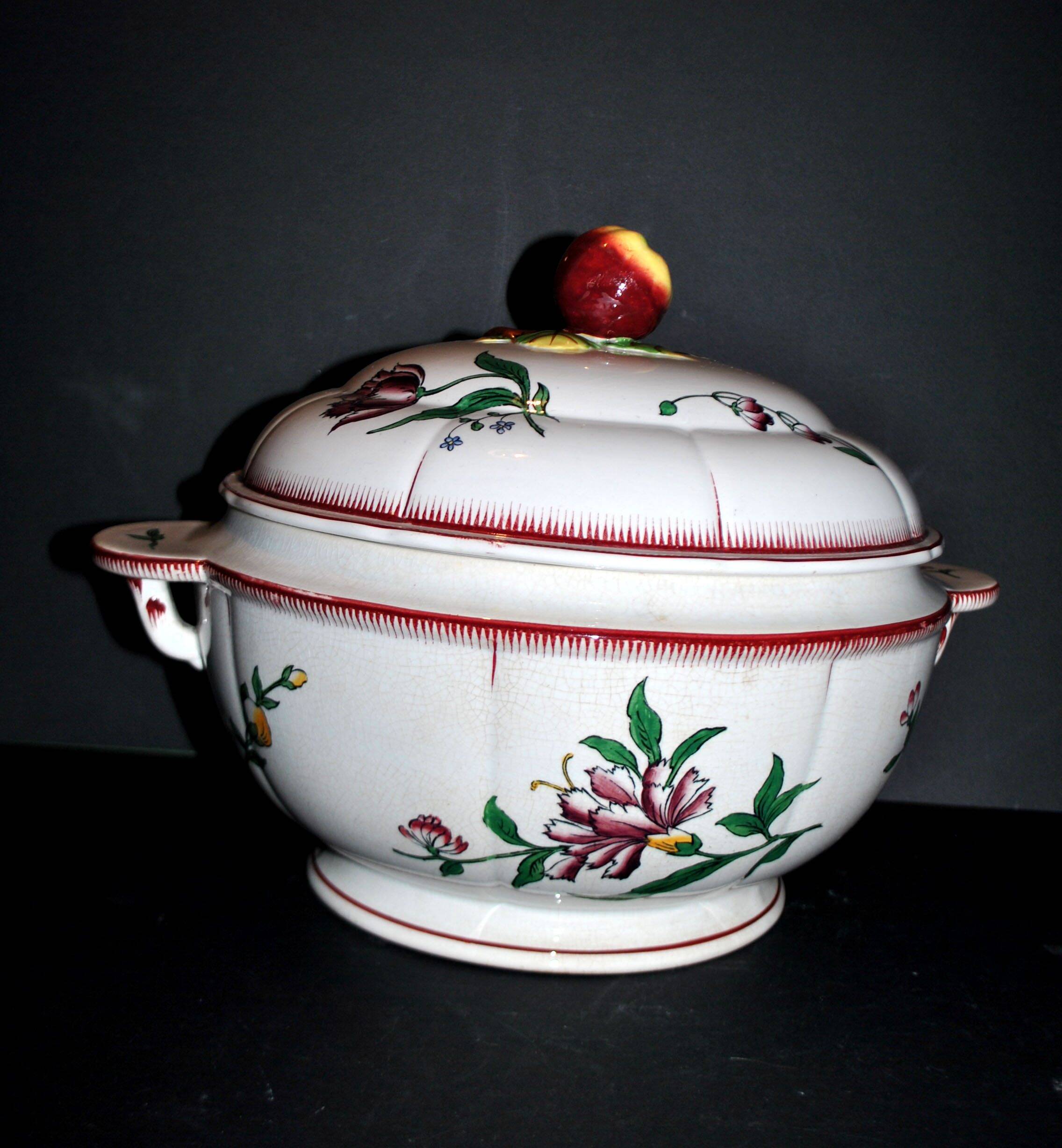 Antique hand-painted earthenware tureen from Vieux Strasbourg Sarreguemines