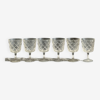 6 large classic glass water glasses with diamond pattern stem