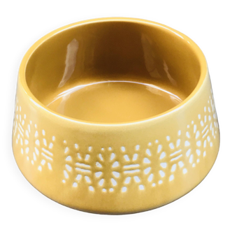Empty cup yellow ceramic pocket ethnic patterns