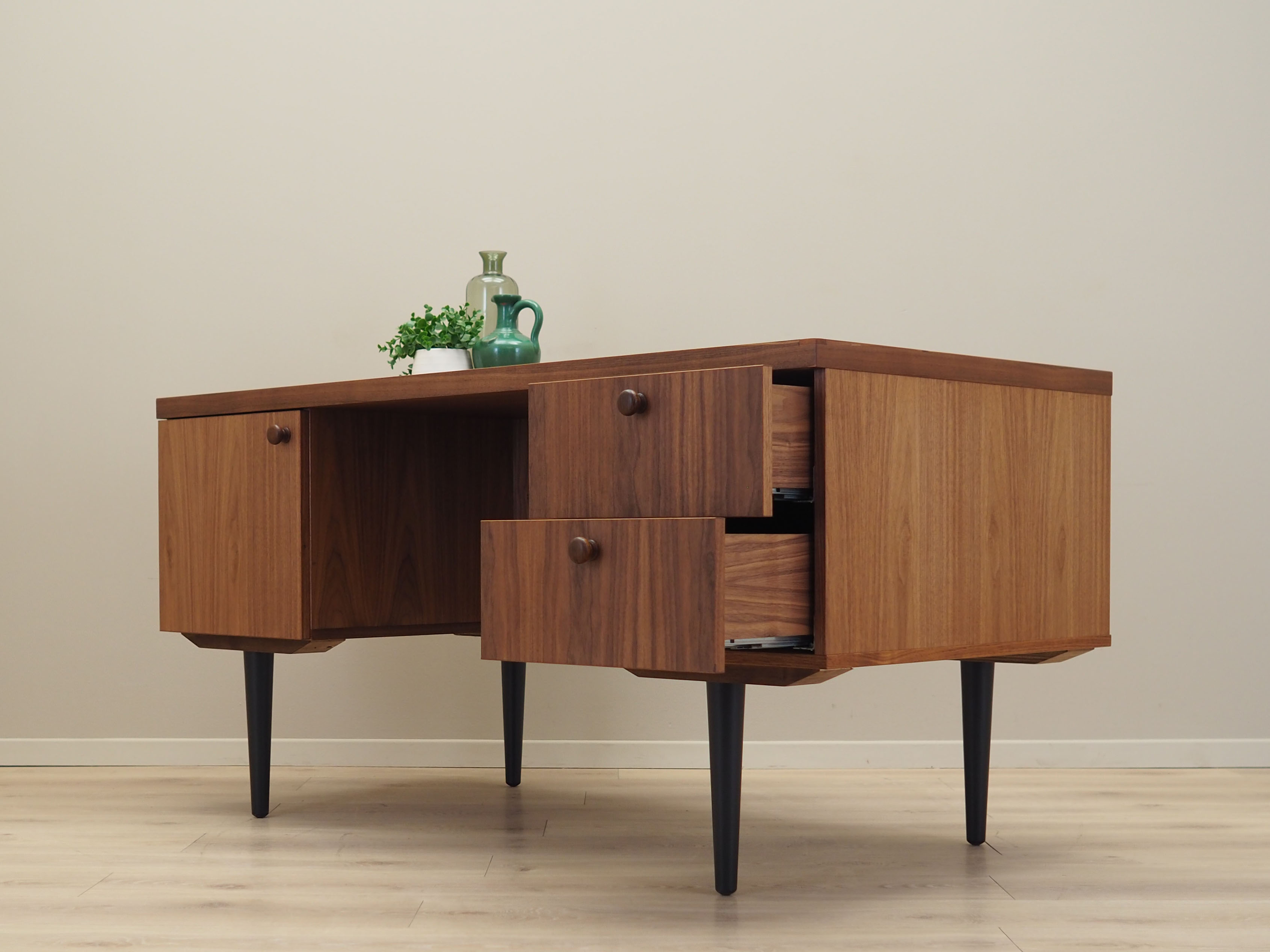 Walnut desk, Danish design, 1990s, production: Denmark