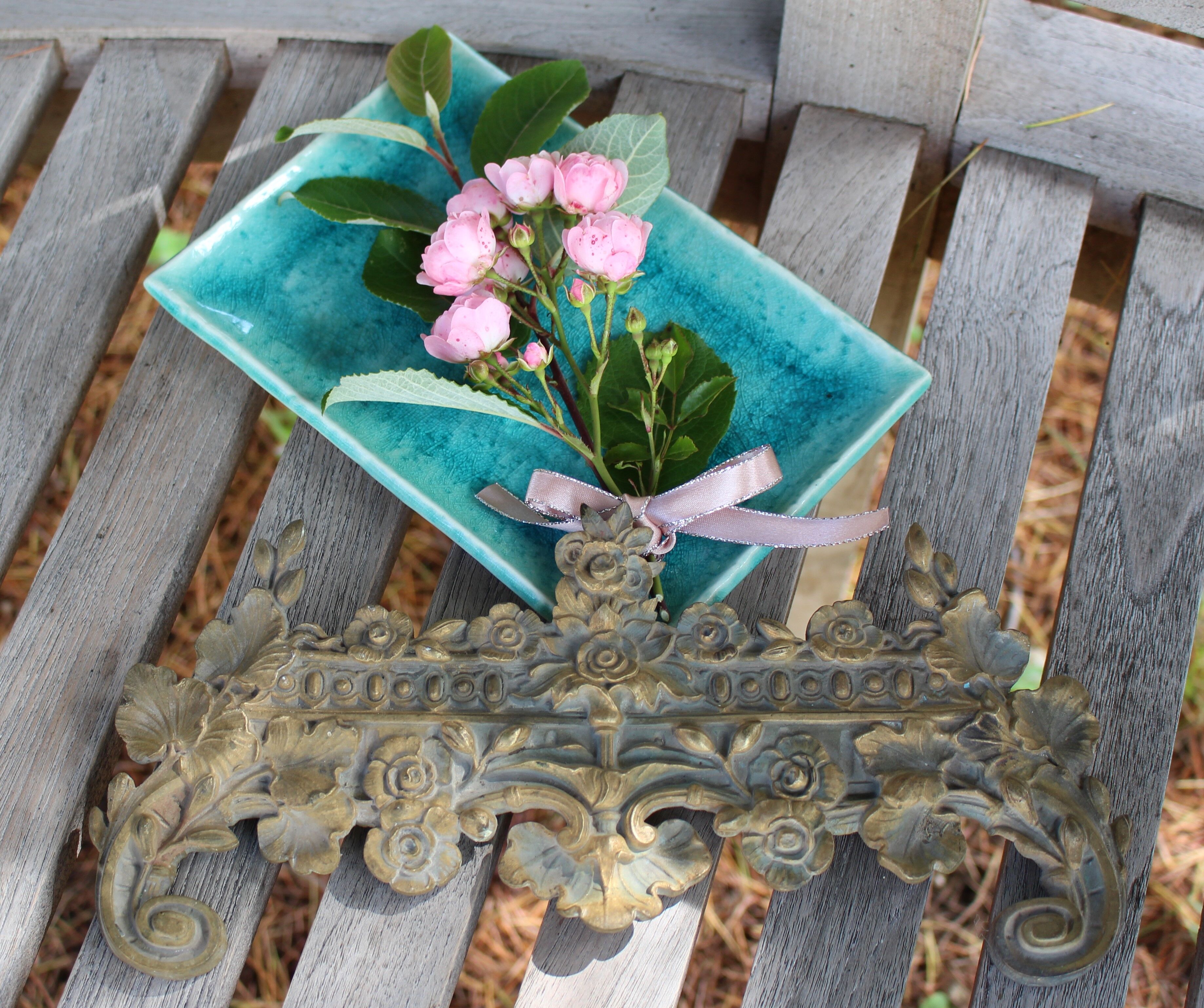 Golden bronze pediment
