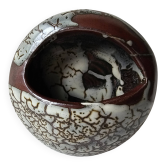 Salt cellar, hand-painted glazed ceramic signed Blary.