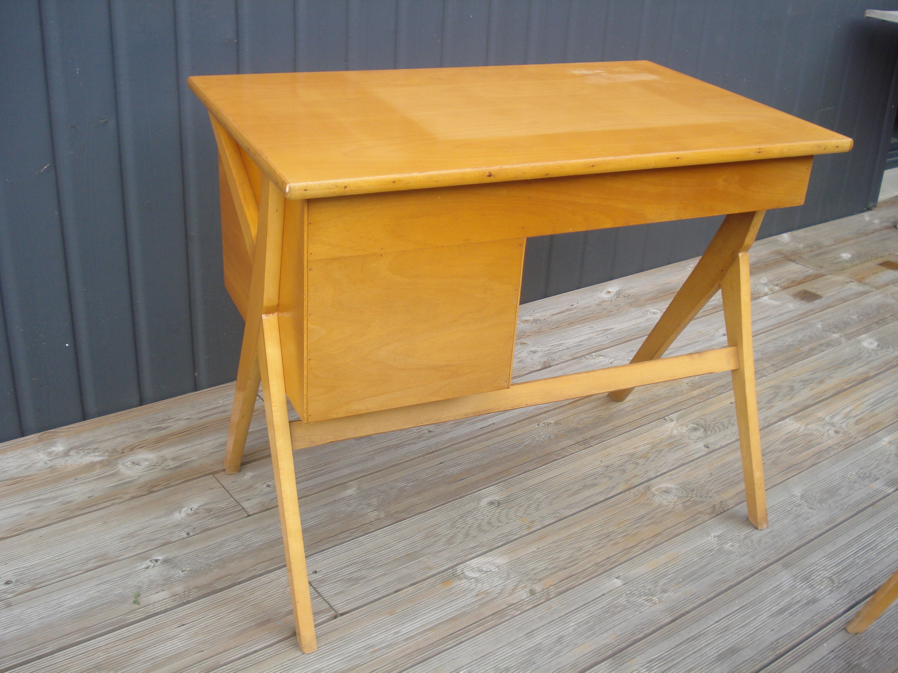 Small desk and Chair 60s
