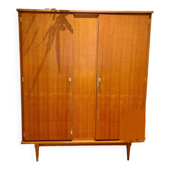 Armoire vintage bois clair