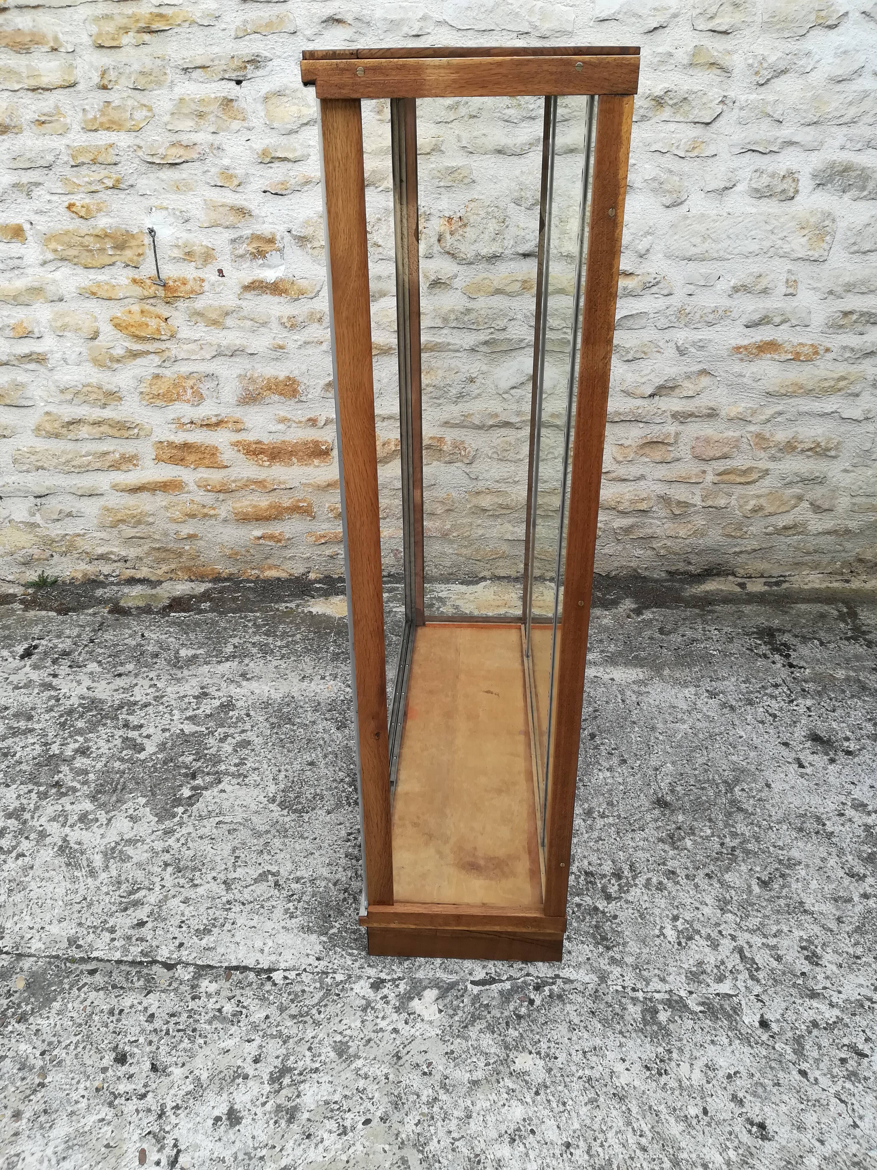 Chrome and wood metal showcase