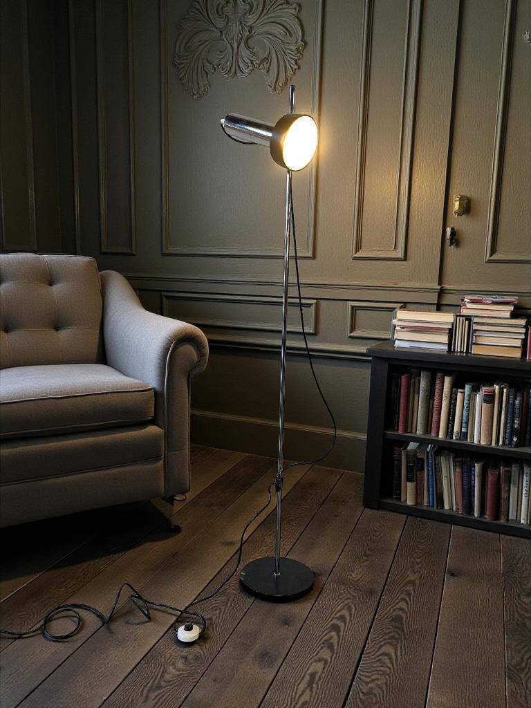 Vintage chrome floor lamp / standard lamp