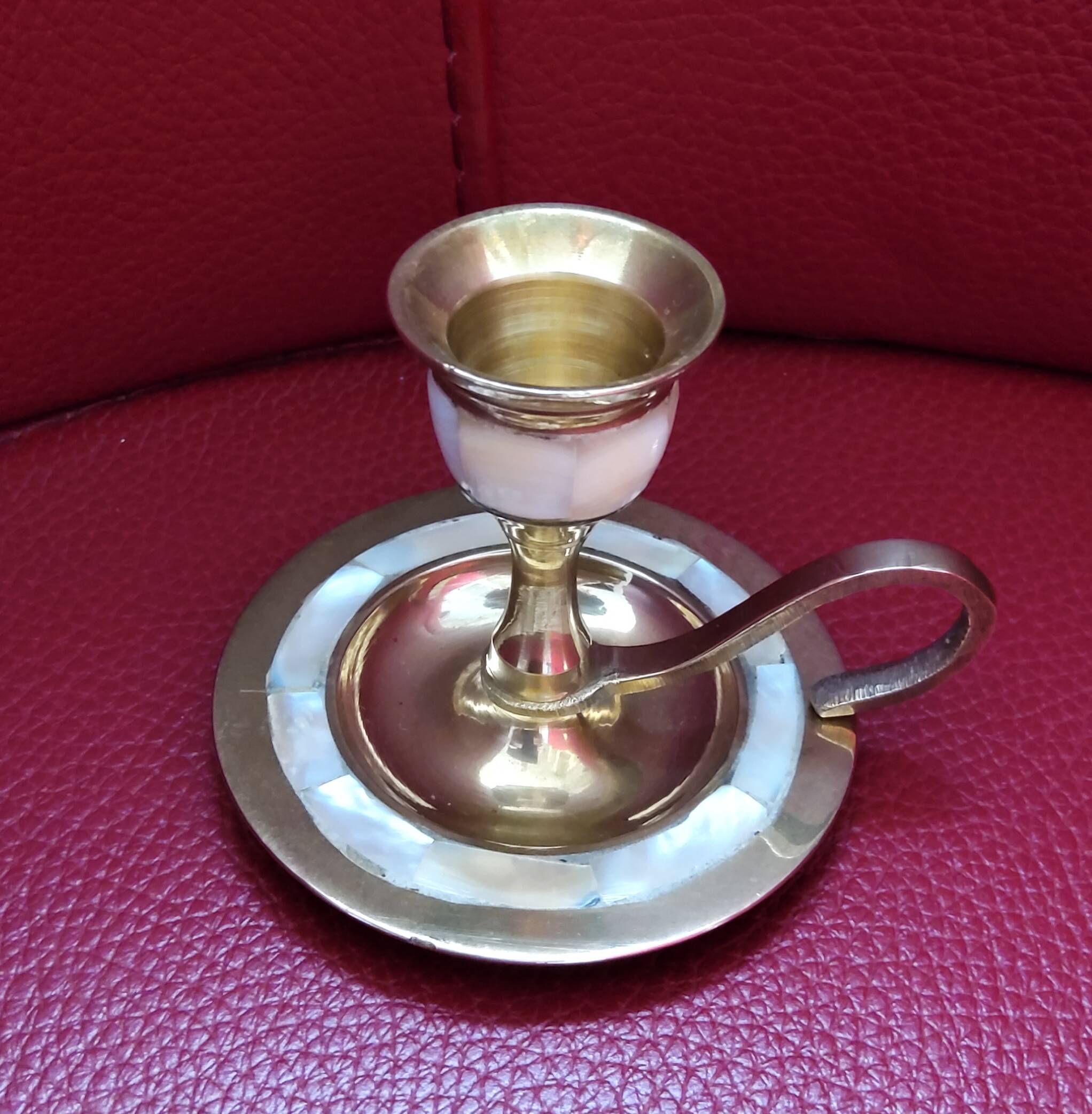 Bougeoir et encensoir en laiton et nacre