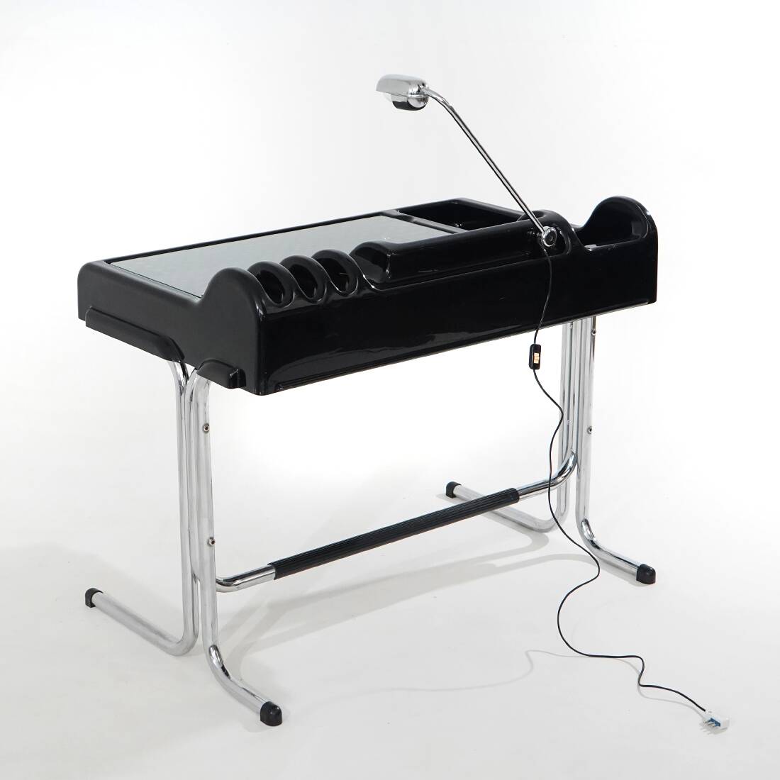 Desk with lamp by Vittorio Parigi and Nani Prina for Molteni, 1970s