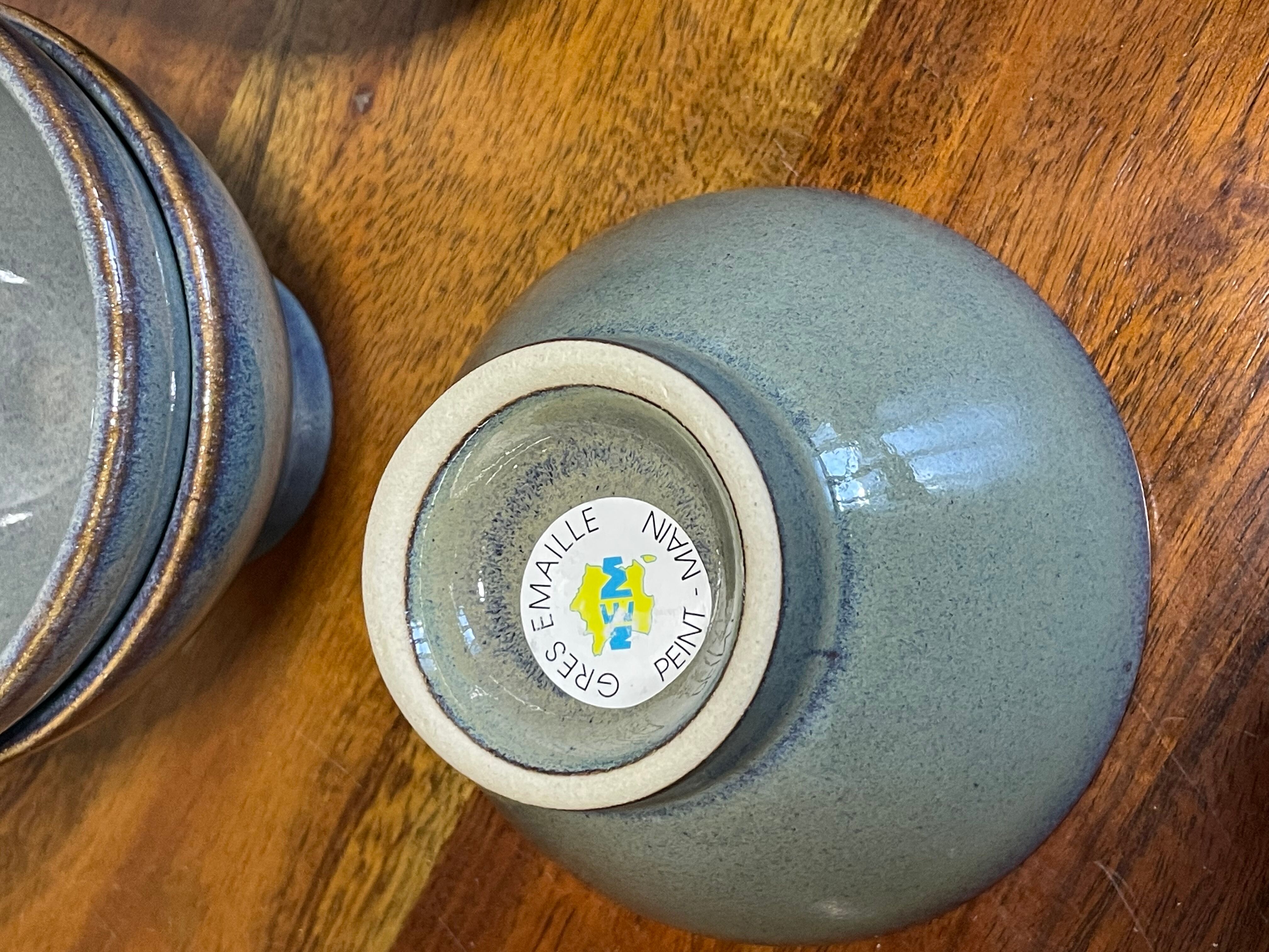 6 hand-painted glazed stoneware bowls