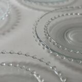 19-piece set of plates and dessert plates in bubbled glass