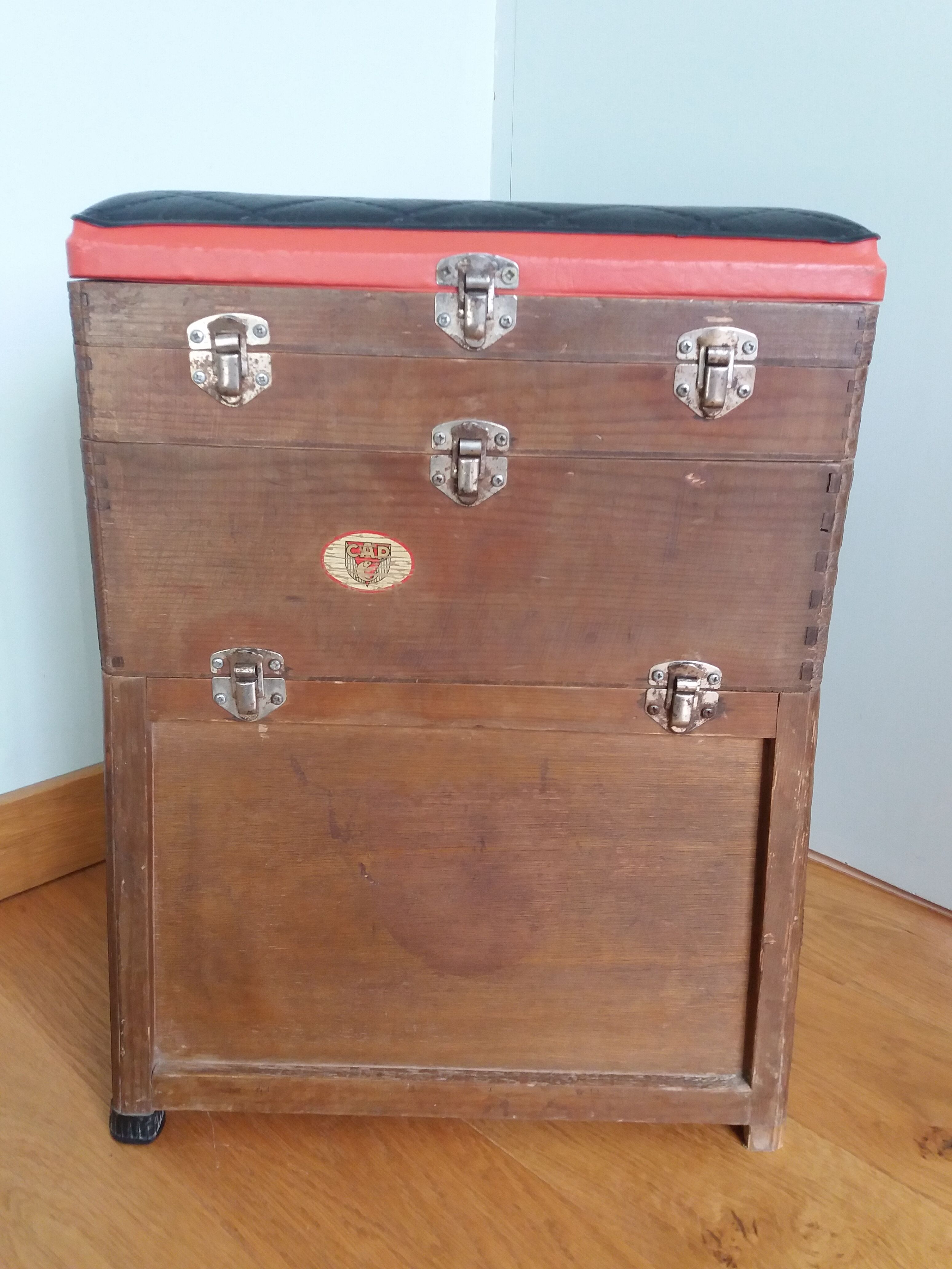 Stool fishing storage chest fisherman's seat