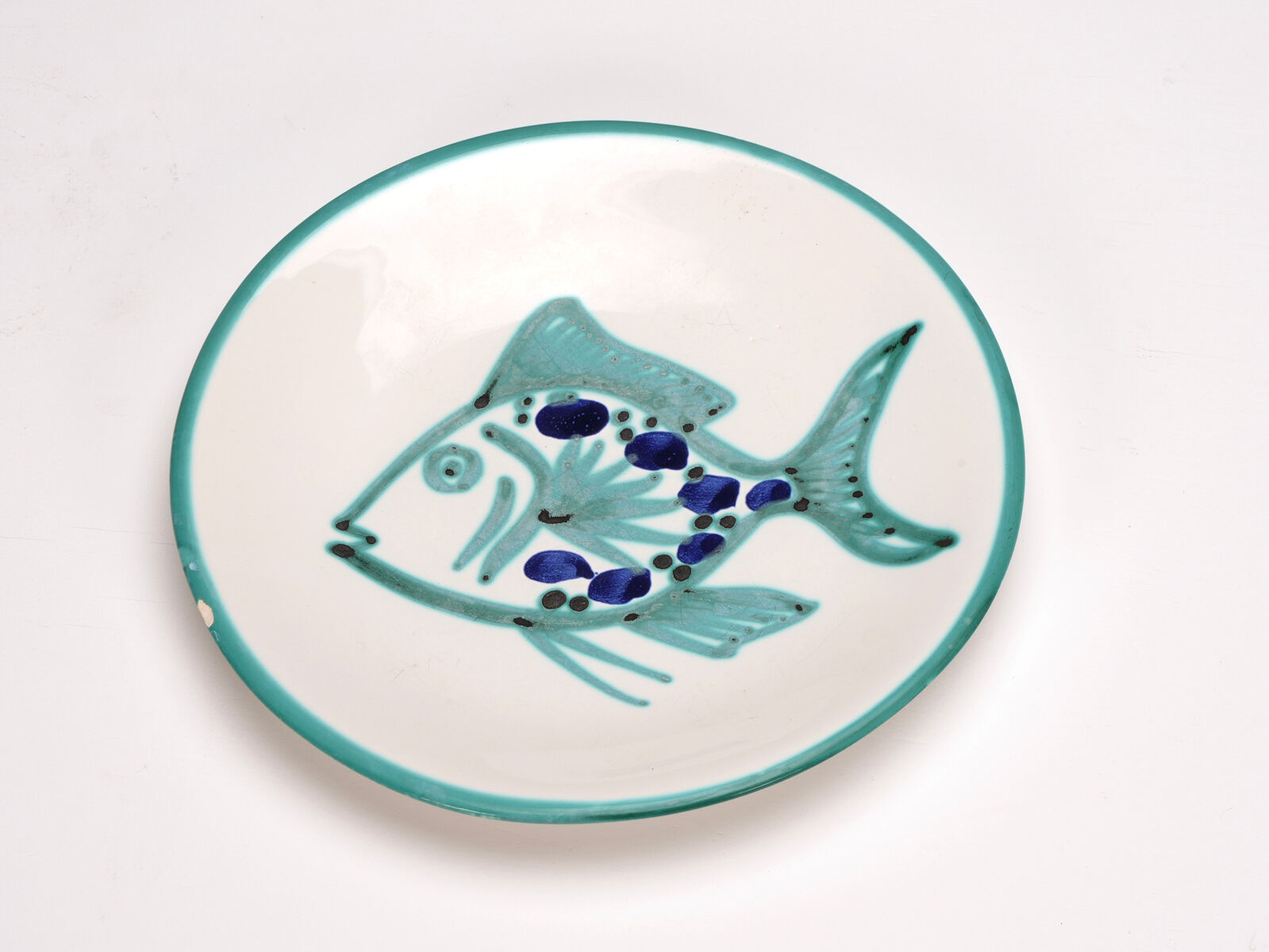 Robert Picault 6 flat round plates circa 1960