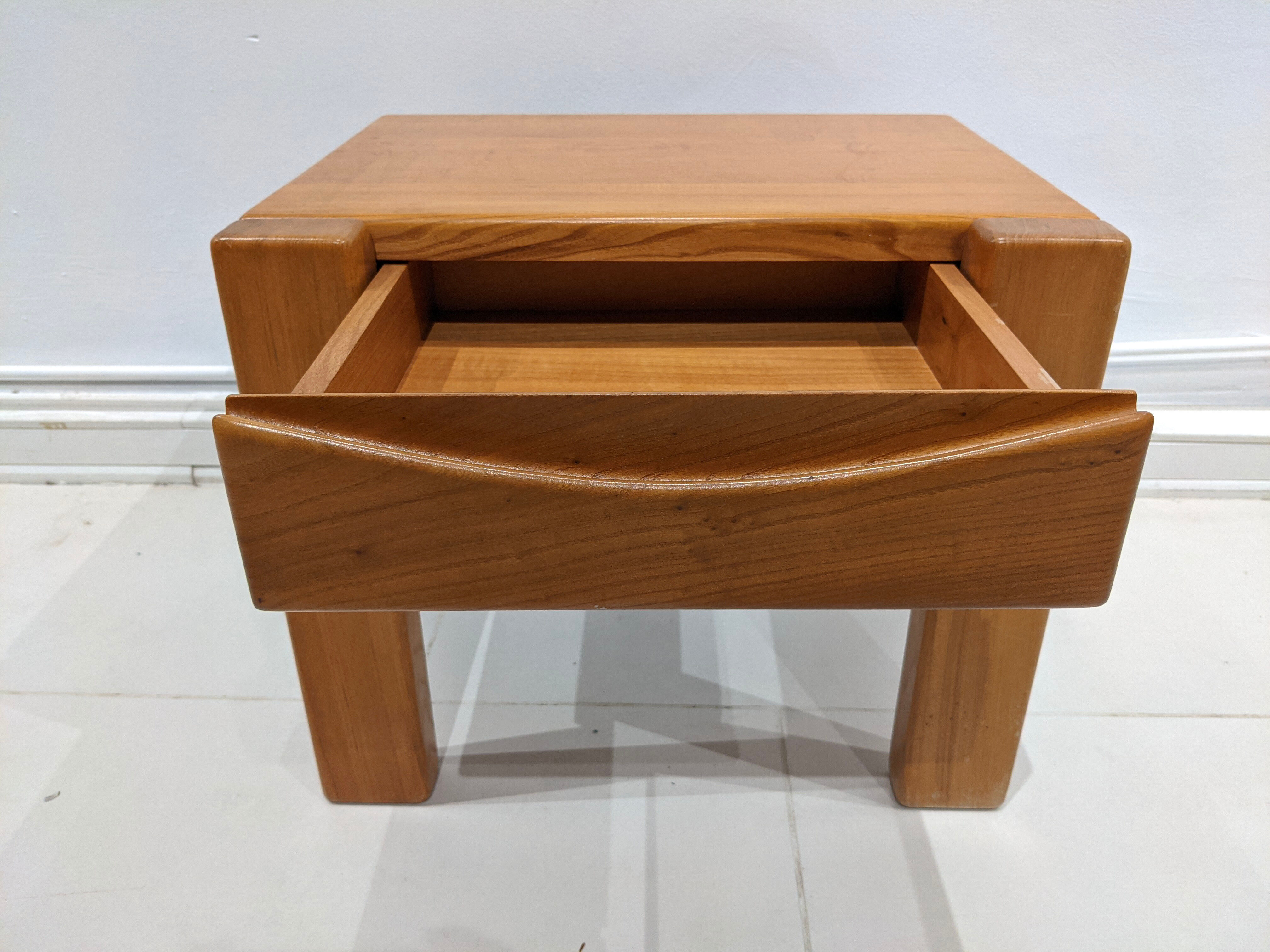 Maison Regain bedside table