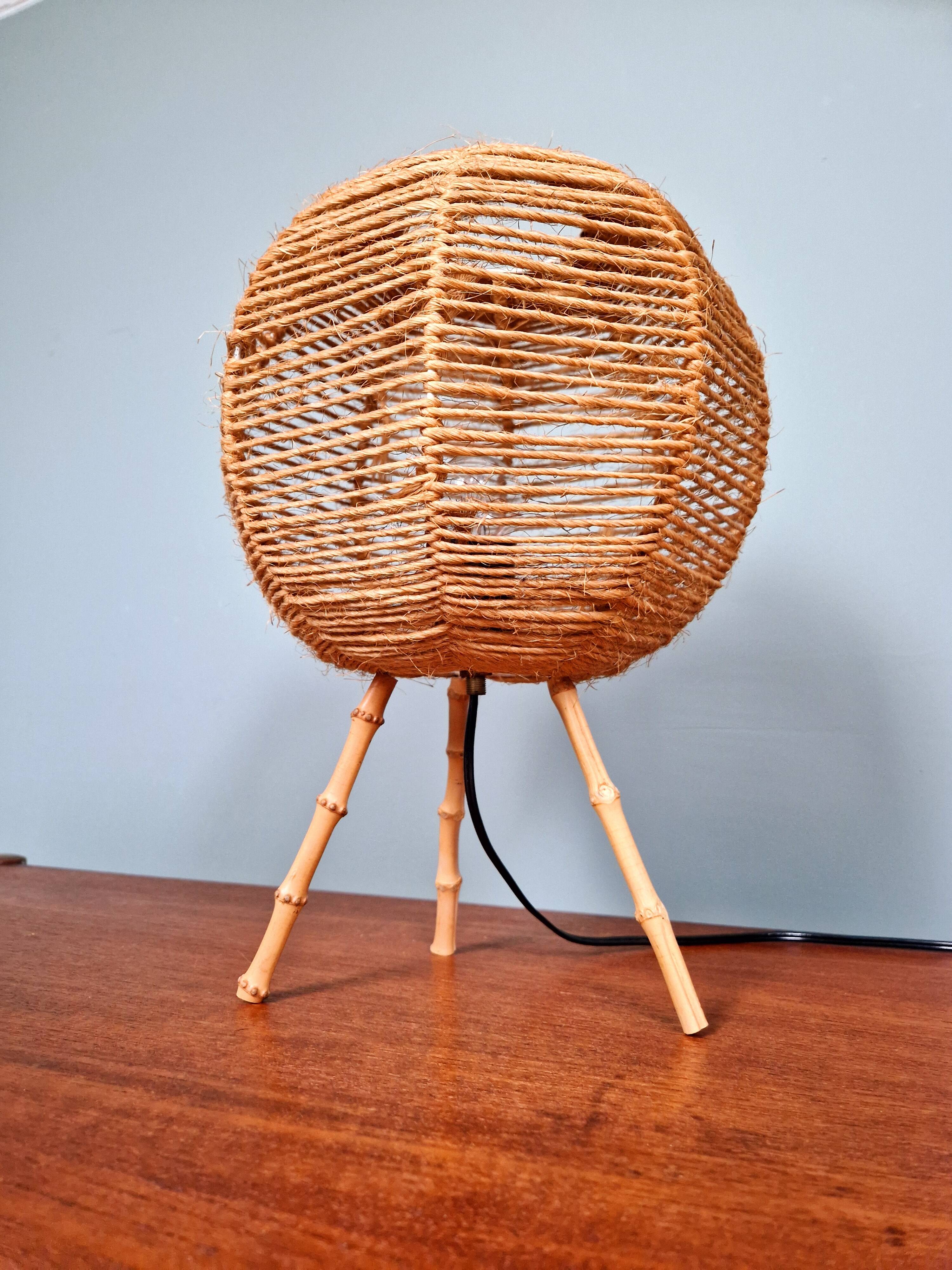 Lampe tripode vintage en corde, années 60