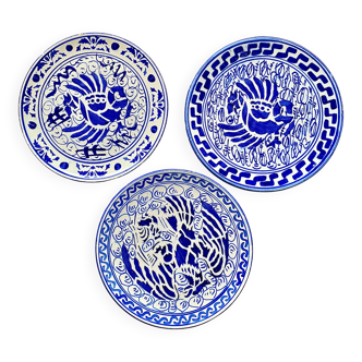 Set of decorative plates
