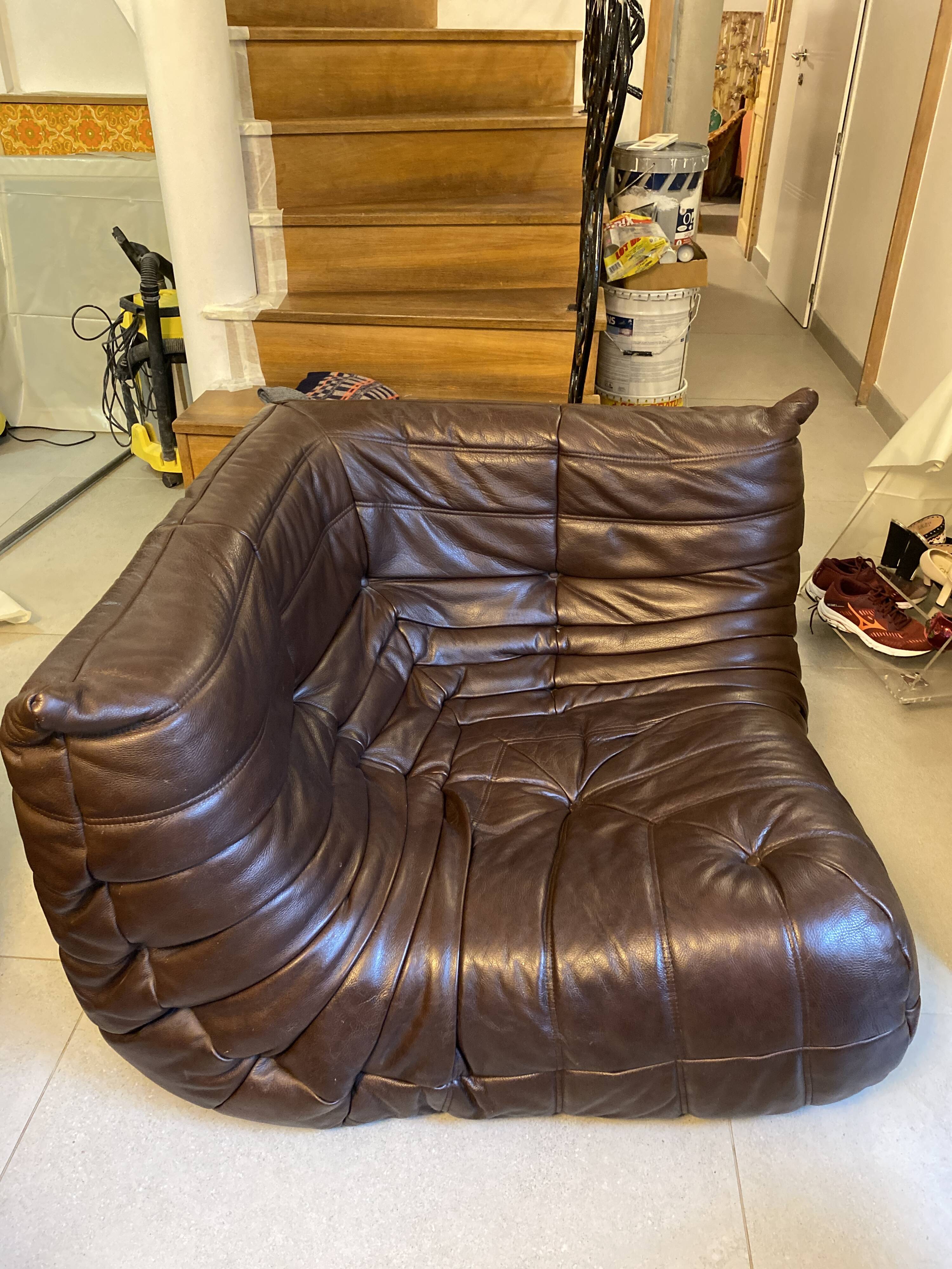Chauffeuse cuir Togo ligne roset