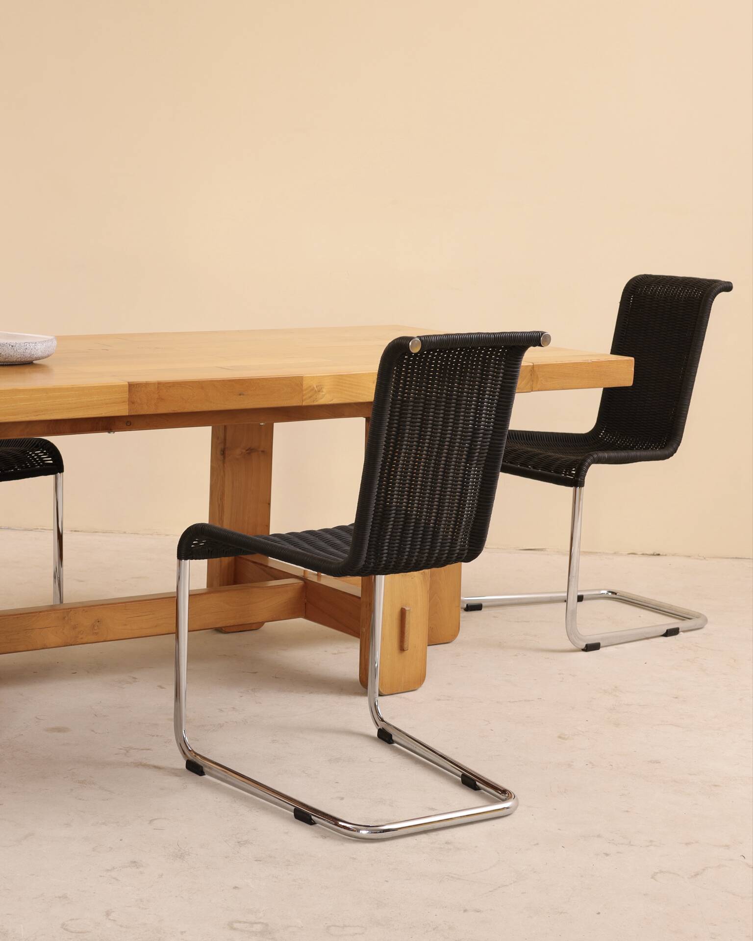 Chaises tubulaires cantilever, modèle B20, Tecta, 1980’s 