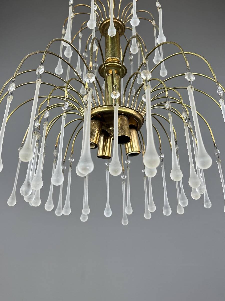 Lustre en laiton doré et pampilles de verre, XXe siècle