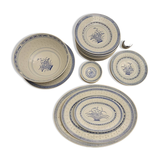 Lot de vaisselle chinoise en porcelaine