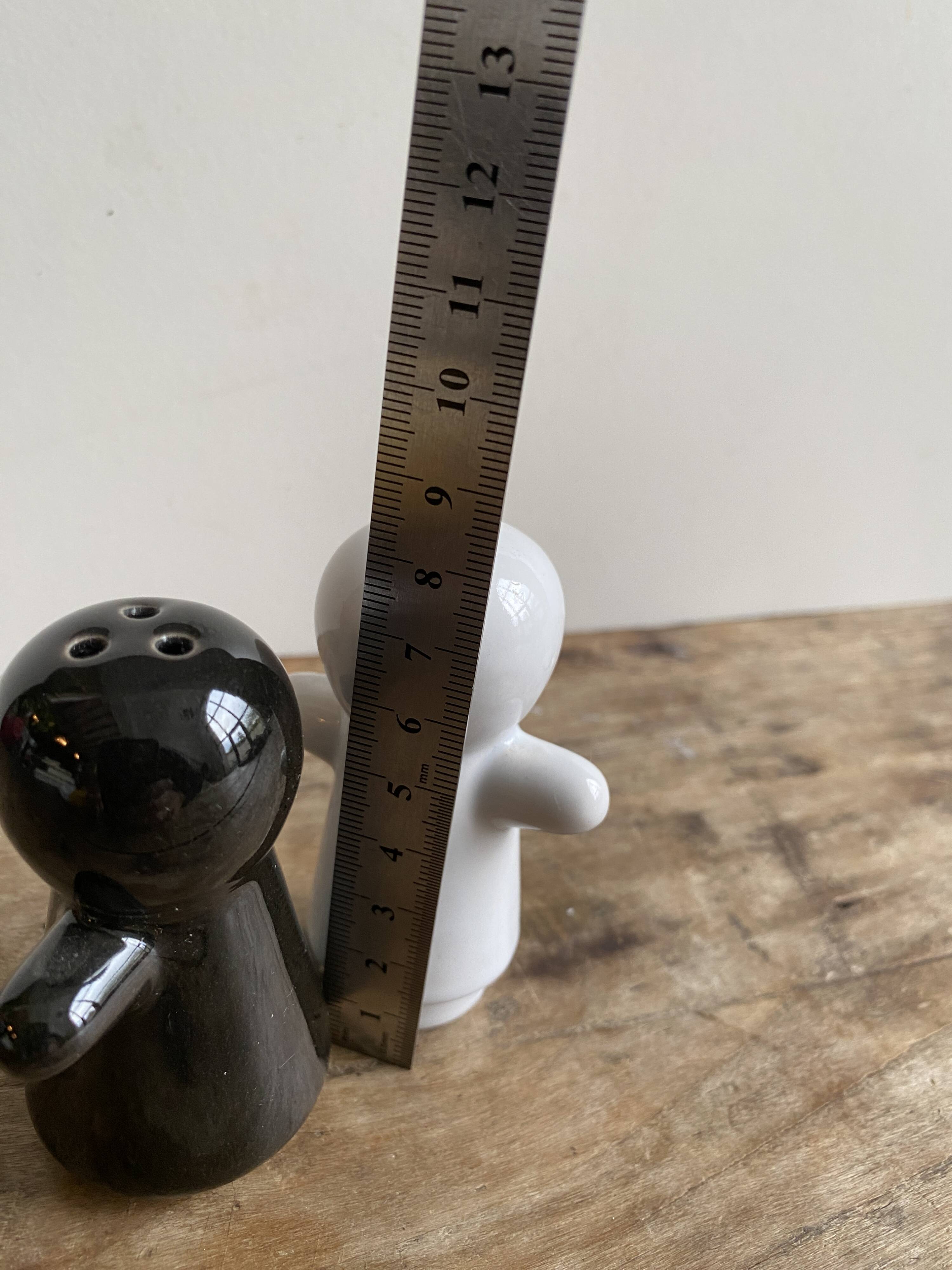 Ceramic salt and pepper shakers
