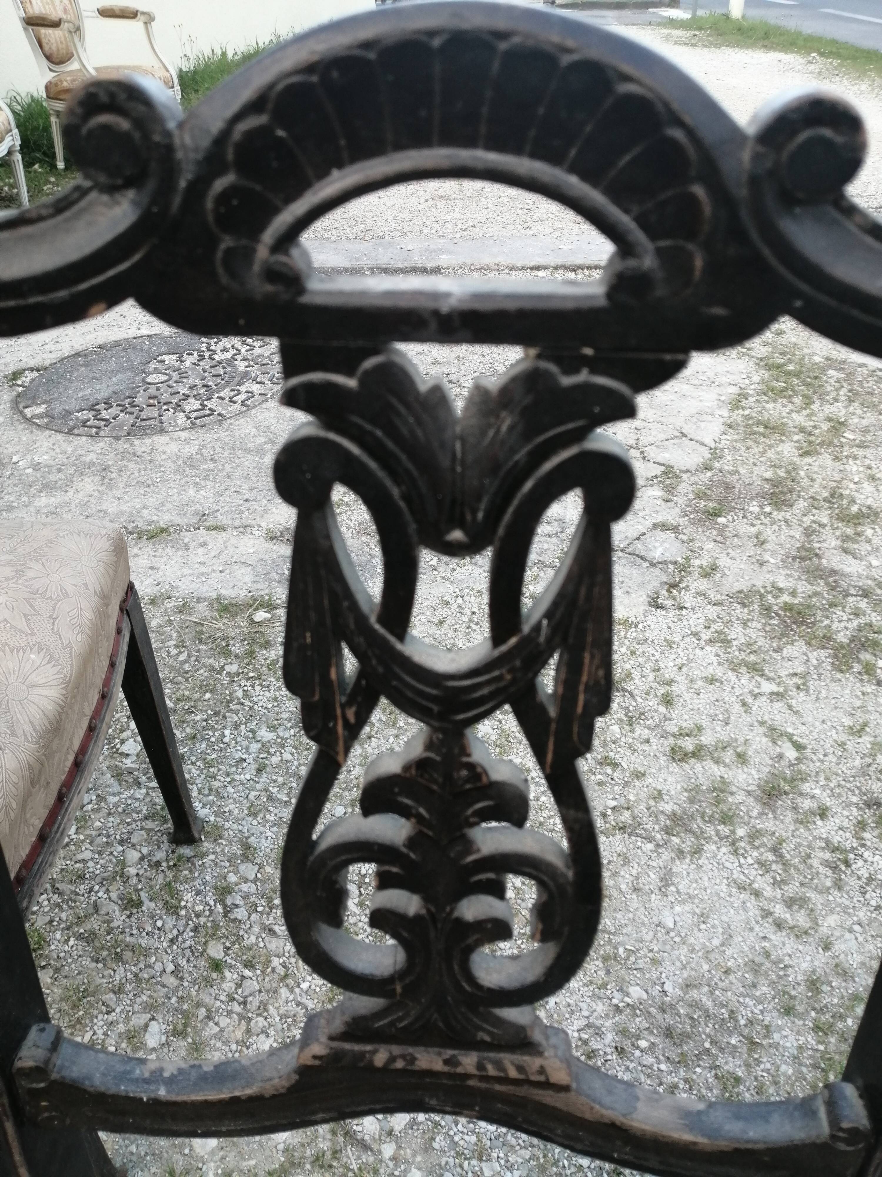 Lot 4 chairs "Chippendale"