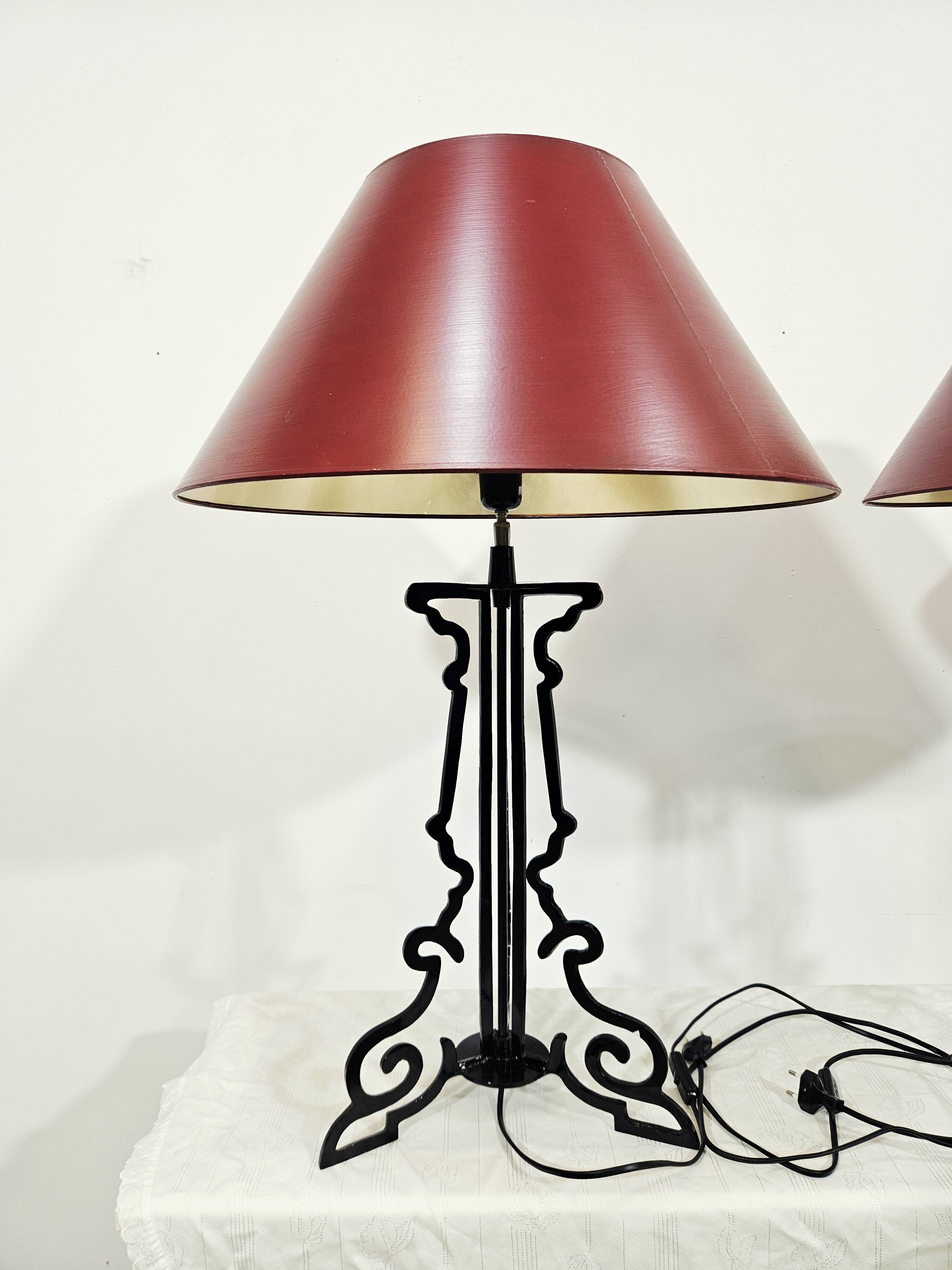 Paire Unique de Lampes de Table/Art Déco/Vintage – Bourgogne et Or/Années 1980