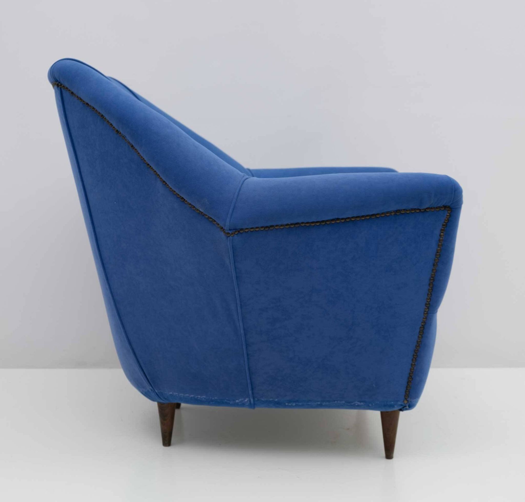 Pair of Ico Parisi MidCentury Modern Italian Armchairs for Ariberto Colombo