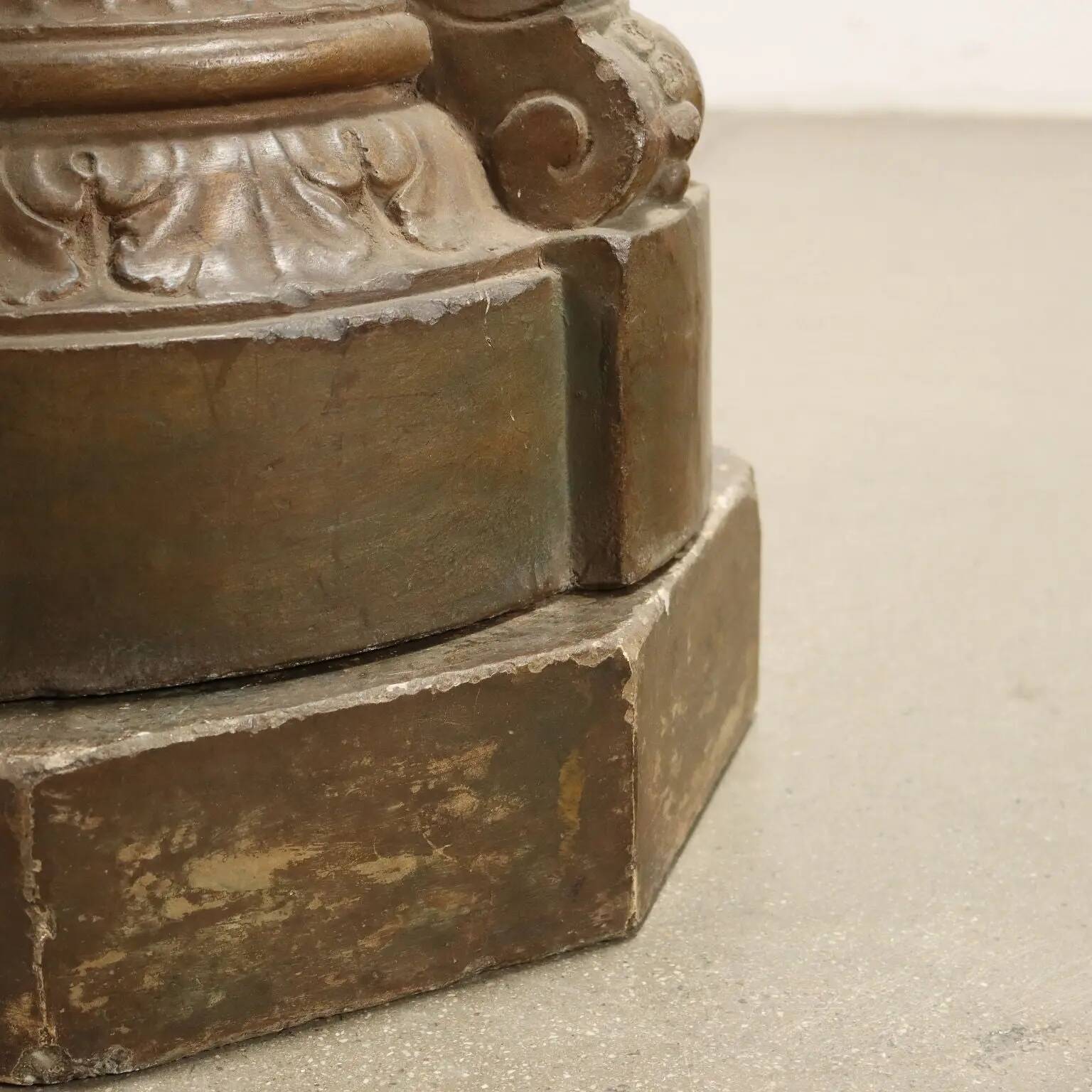 Old classical style column in painted terracotta, Italy, 19th century.