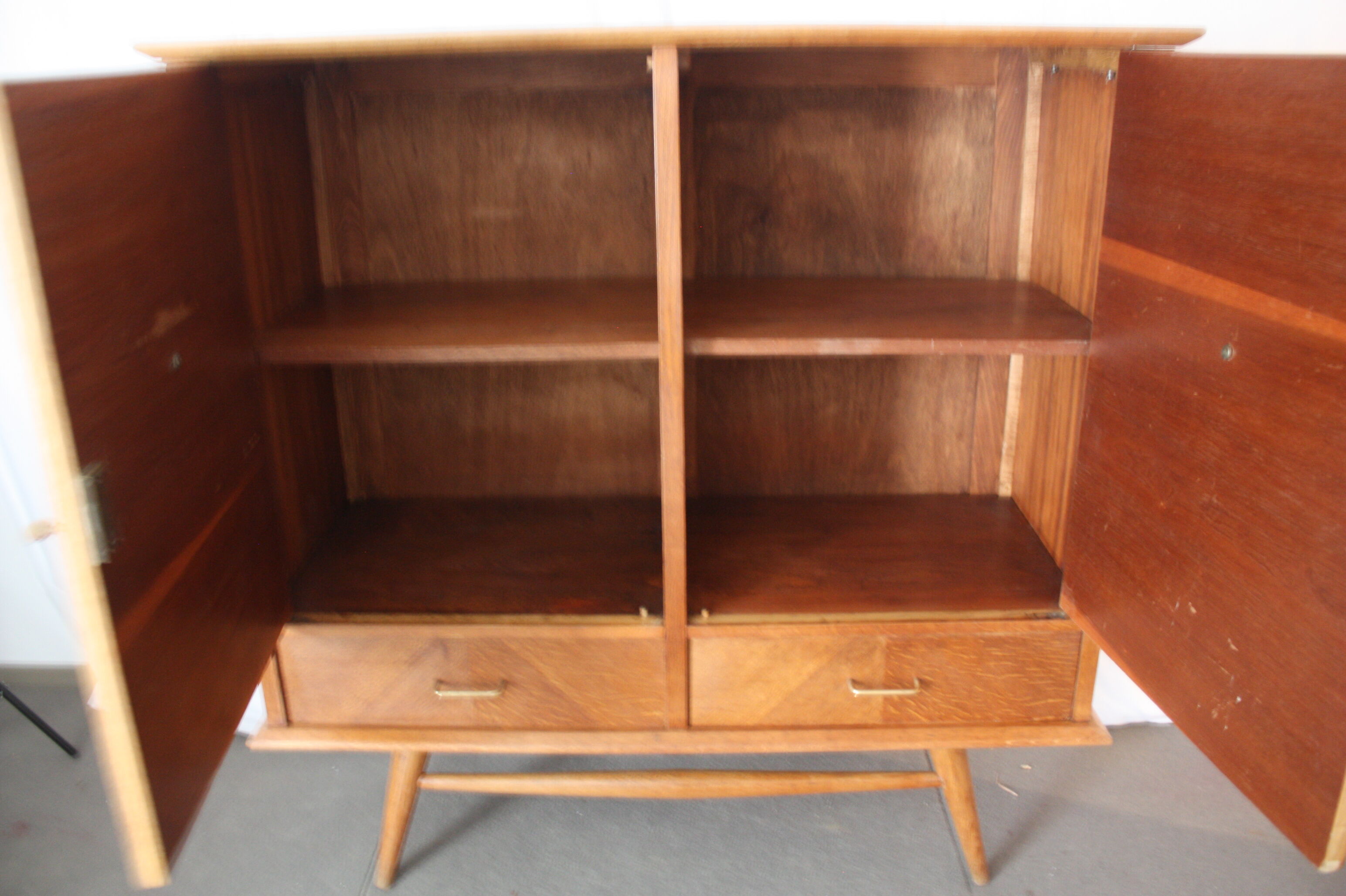 Vintage oak buffet and ceramic 1950