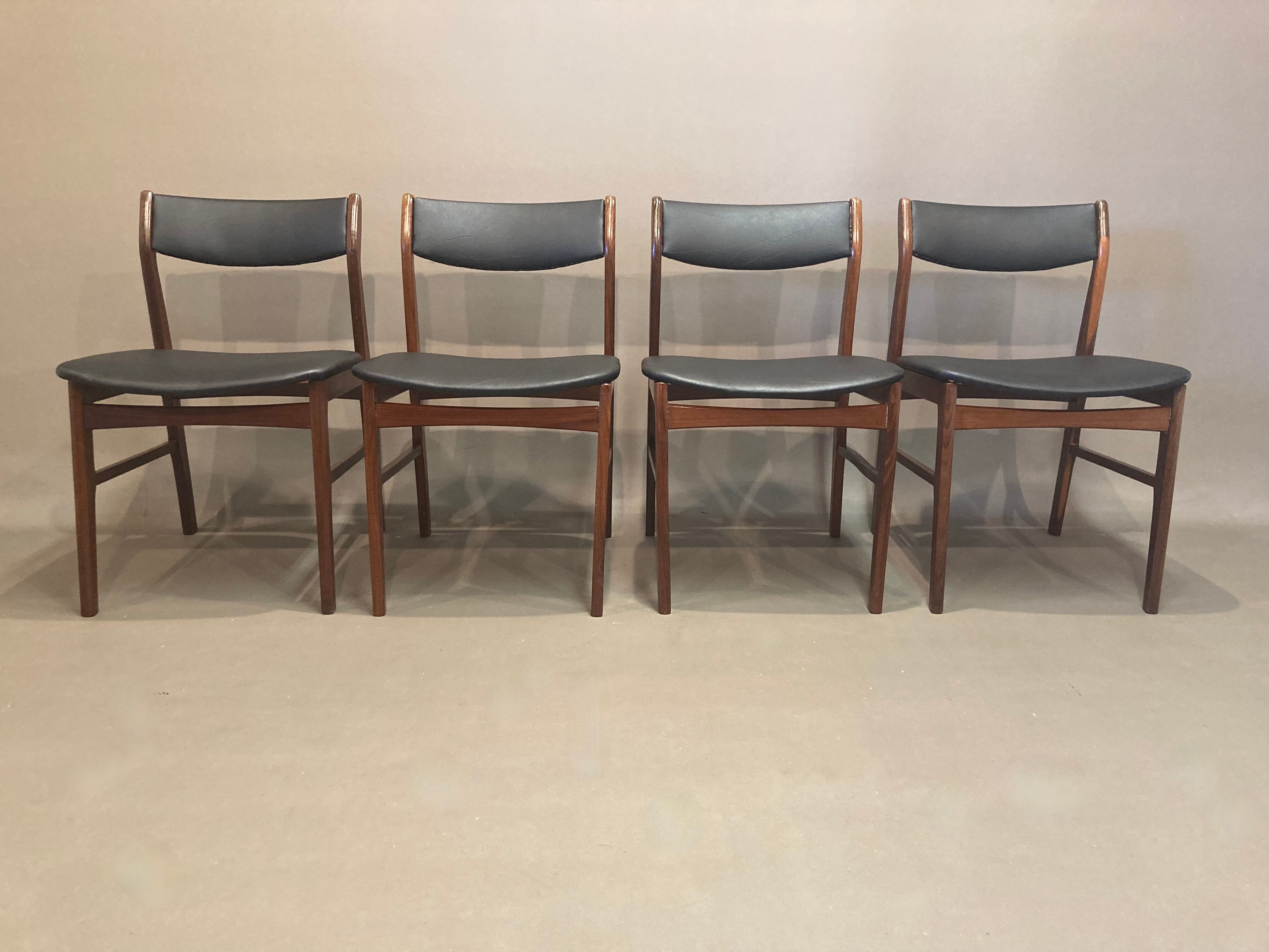 Set of 4 chairs "Scandinavian design" 1950.