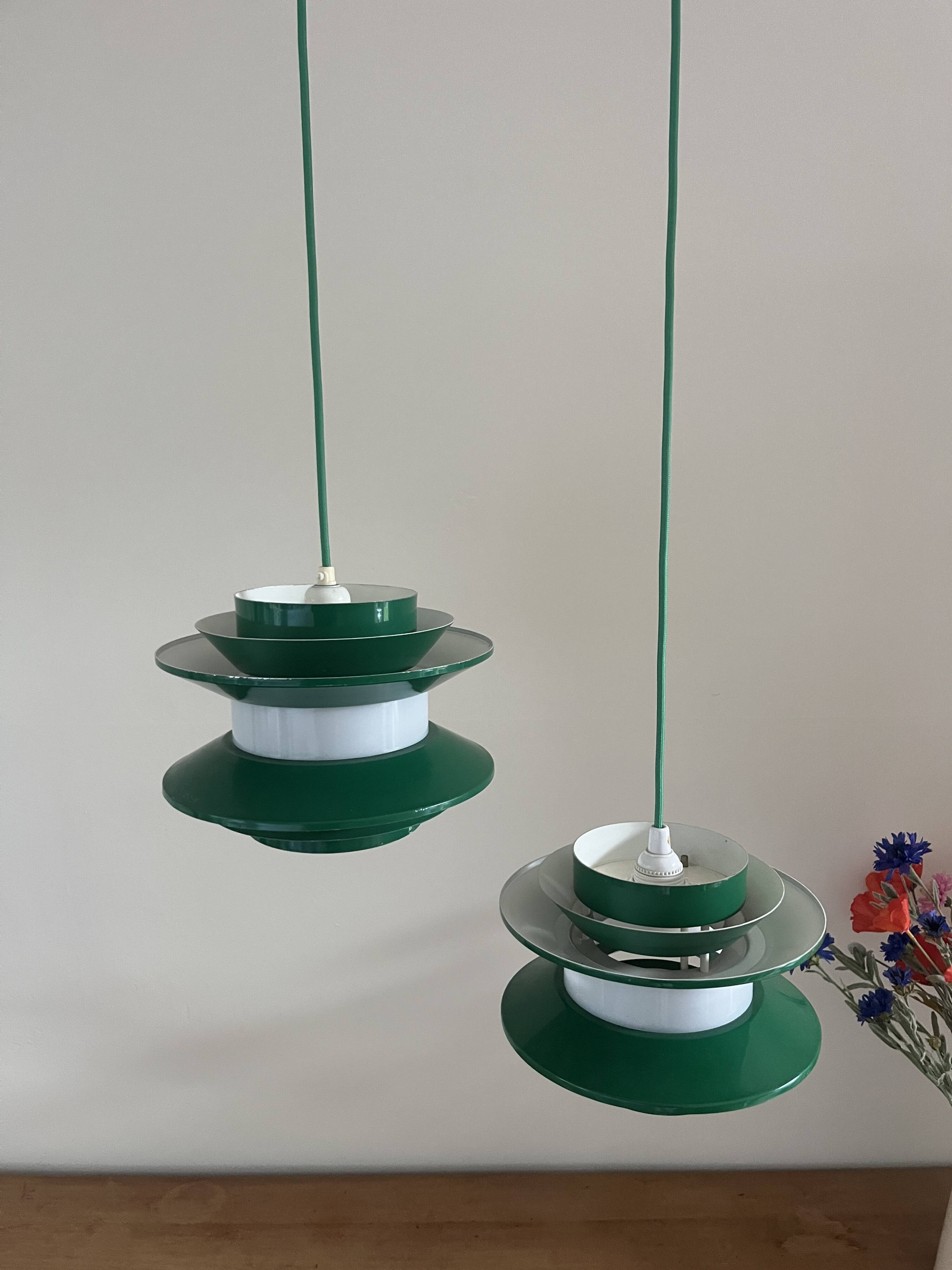 Vintage set 2 Trava pendant - Carl Thore - Granhaga - Swedish design lamp