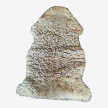 Peau de mouton 60 cm x 88 cm