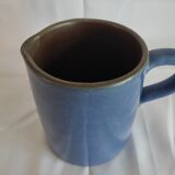 Water pitcher