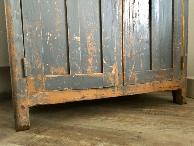 Old wooden cabinet 2 doors