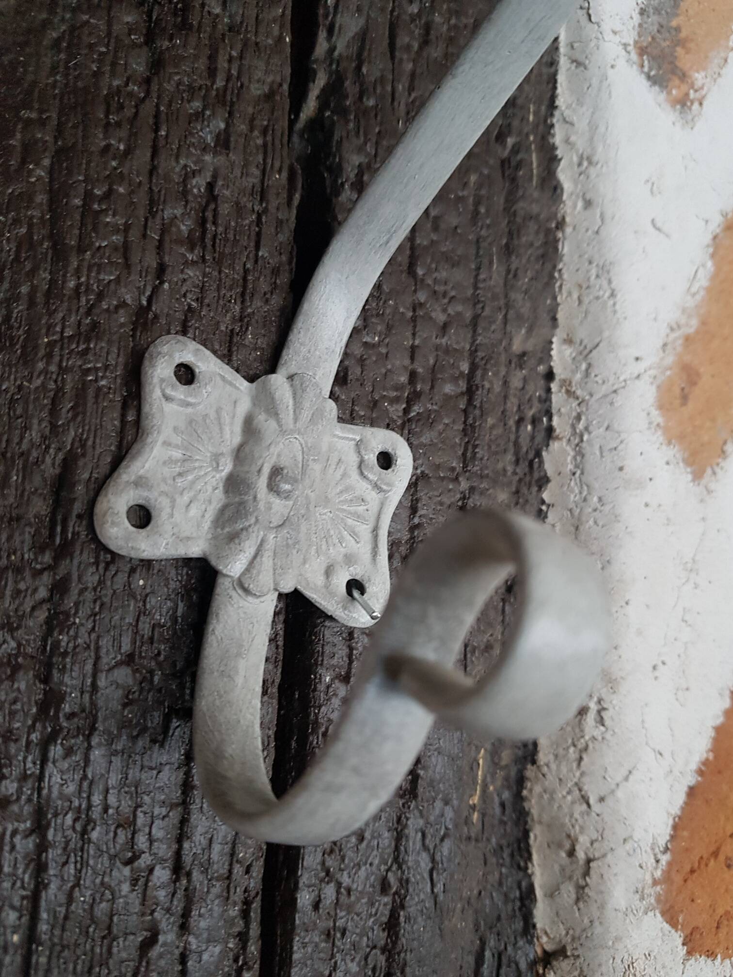 Patère porte manteau patiné