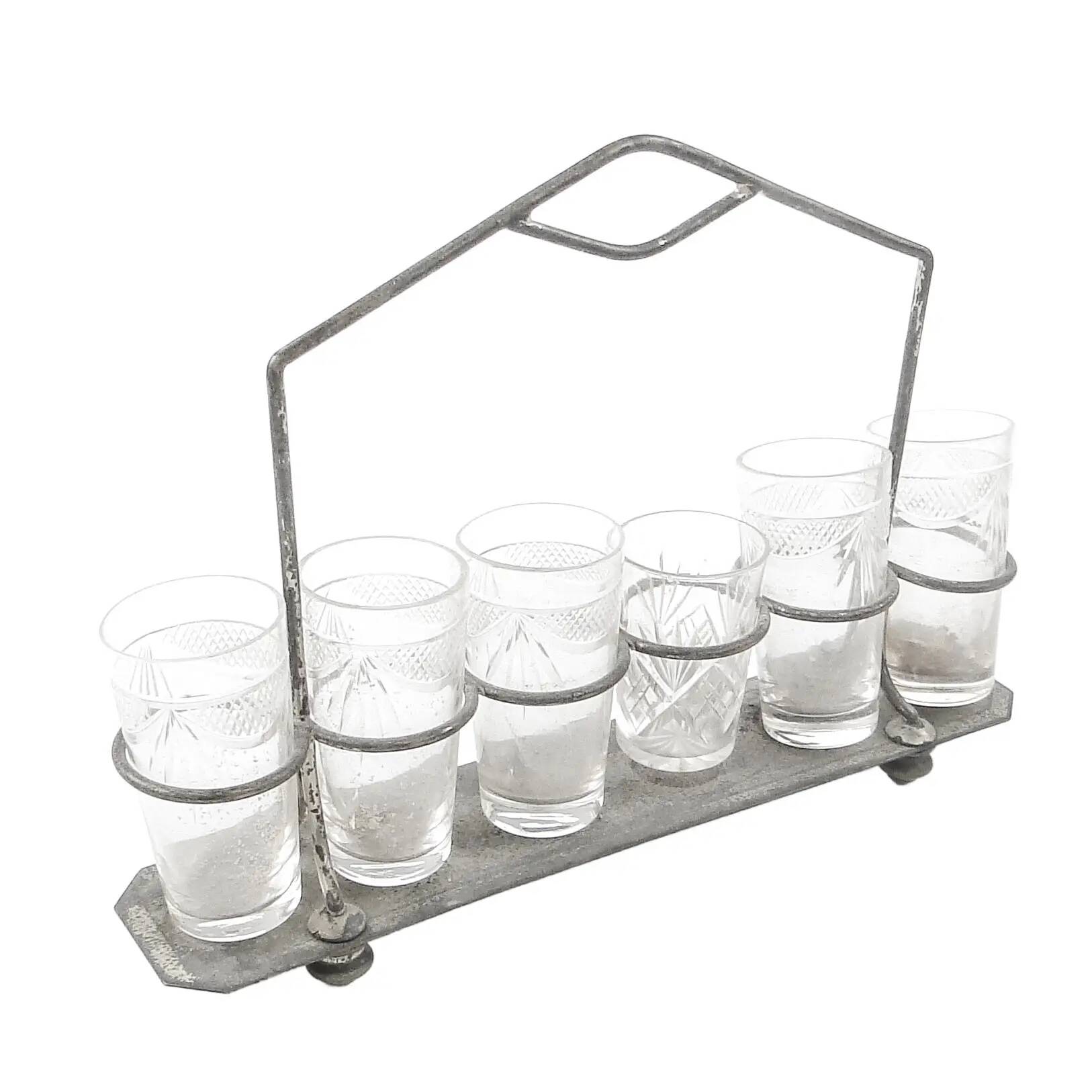Verre à vodka cabaret, Art Nouveau, laiton argenté, Autriche, début du 20e siècle