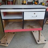 Vintage check counter