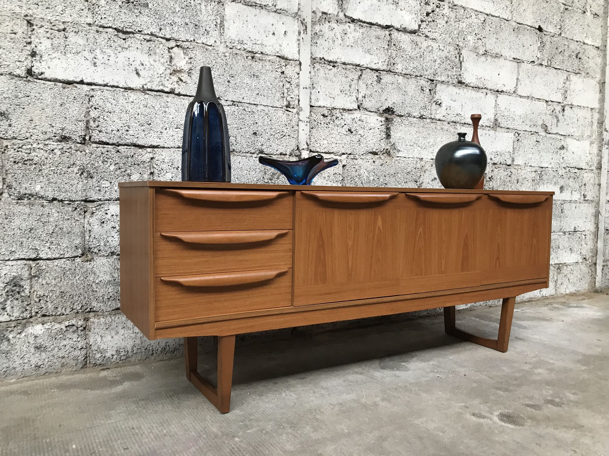 Small Scandinavian sideboard 1950-60 vintage design teak