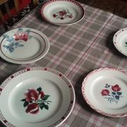6 flat plates and one plat Badonviller Digoin Sarreguemines