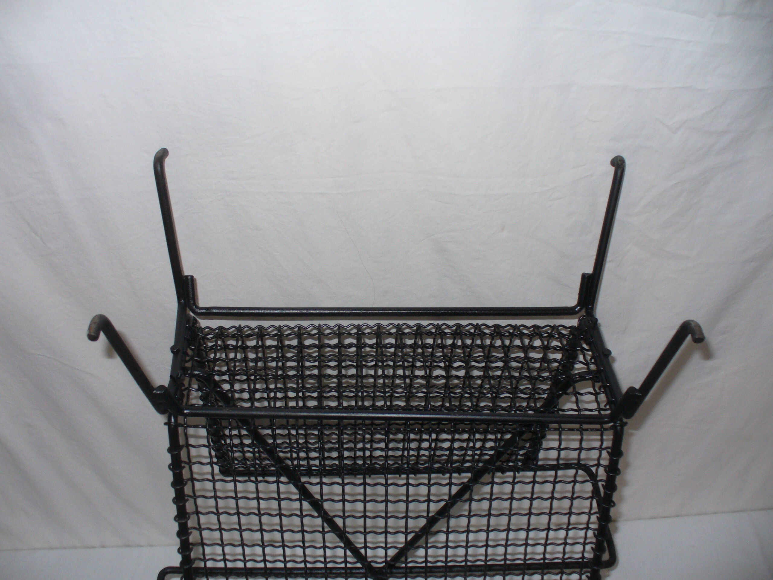 Review door - 1950s open-ended sheet metal