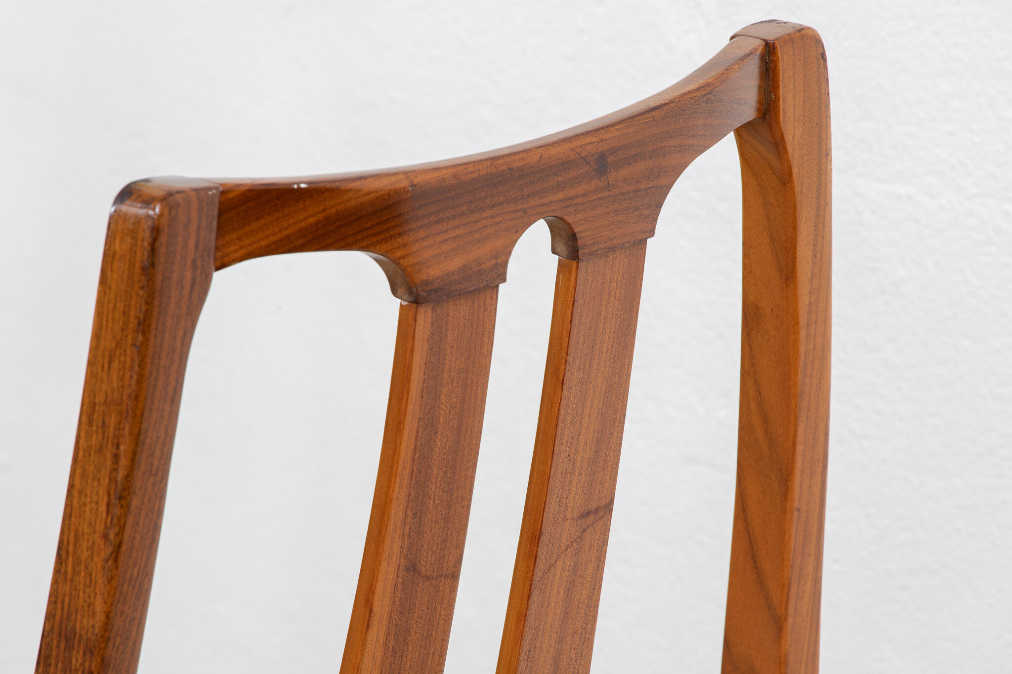 Vintage scandinavian chair series – 47 cm