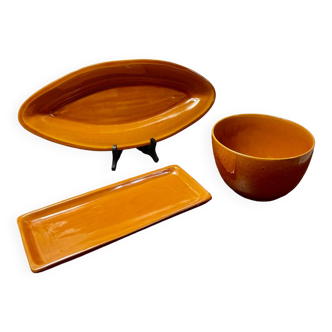 Glazed ceramic dishes