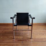 Fauteuil Cuir LC1 by Le Corbusier
