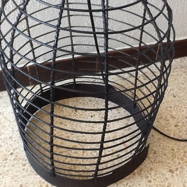 Lamp foot "cage"