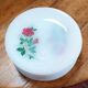 11 assiettes Arcopal rose rouge, France